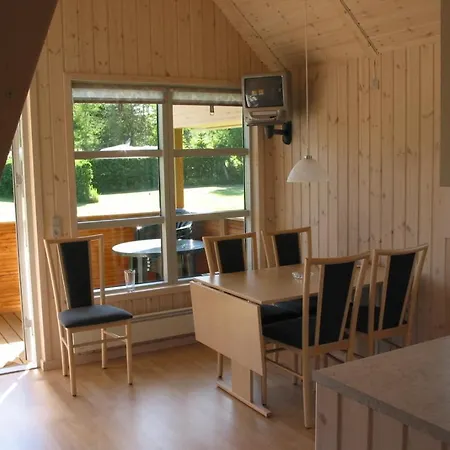 Laeso & Hytteby 3* Vesterø Havn